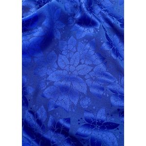 jacquard-tradicional-floral-azul-royal-frente