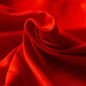 Tecido-Sarja-Peletizada-Vermelho-Liso-2