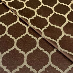 tecido-jacquard-marrom-e-bege-geometrico-tradicional