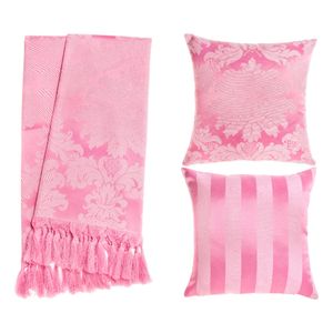kit-1-manta-2-capas-de-almofada-em-tecido-jacquard-tradicional-rosa-bebe