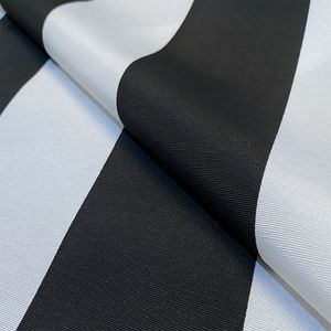 tecido-jacquard-estampado-listra-larga-preto