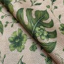 tecido-oslo-estampado-floral-verde-fundo-bege
